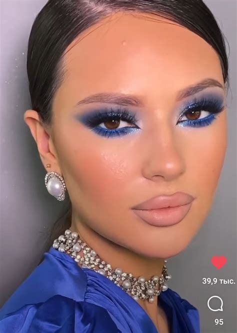 navy eye makeup
